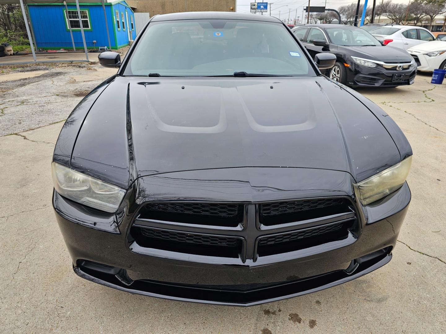 2014 Black Dodge Charger SE (2C3CDXBG6EH) with an 3.6L V6 DOHC 24V engine, 5-Speed Automatic transmission, located at 2020 East Division Street, Arlington, TX, 76011, (817) 801-3191, 32.742390, -97.076874 - Premiere Buy Here Pay Here with NO Credit Check (score) at 2020 East Division Street, Arlington, Texas, located in the center of the Dallas/Fort Worth metro area. For in-house financing in Lancaster, Waxahachie, Cleburne, Sherman, Denton, McKinney, Waco, Weatherford, Grand Prairie to Plano (along wi - Photo#26